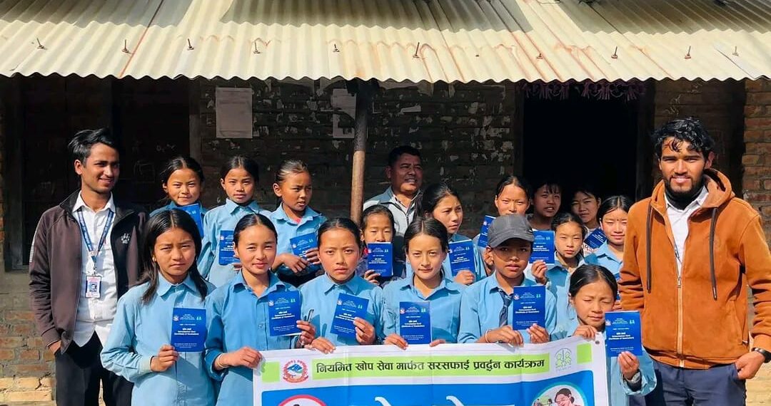ताप्ली गाउँपालिकामा एचपिभी खोप अभियान सुरु, पहिलो दिन ५५ किशोरीलाई खोप