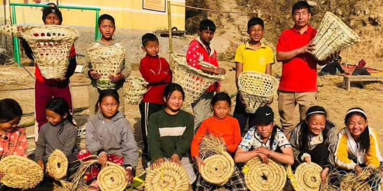 व्यवहारिक शिक्षालाई प्राथमिकता: कालिका आधारभूत विद्यालयमा दुई दिने सीपमूलक तालिम सम्पन्न