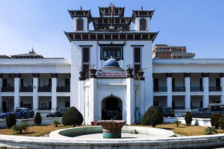 सोलुखुम्बुका १२ मध्ये ५ उम्मेदवारले अझै खोलेनन् निर्वाचन खर्चको बैंक खाता