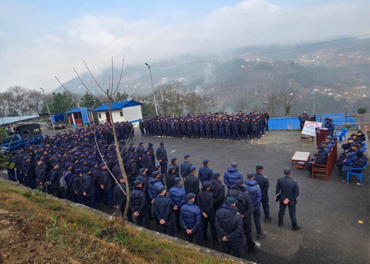 सोलुमा निर्वाचन प्रहरीलाई प्रमाणपत्र वितरण तथा विदाई