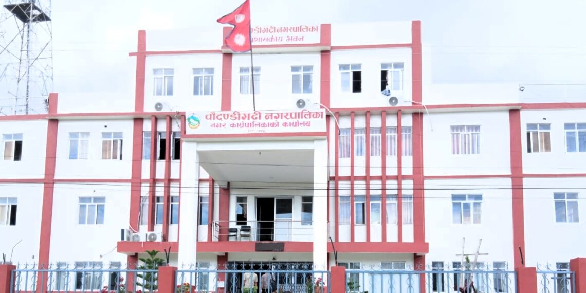 फ्याकिएका दाम्चाबाट धागो बनाउने प्रविधि चौदण्डीगढीमा, मेयर लामाबाट उद्घाटन