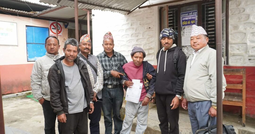 साहारा विहिन मखमल नेपालीले ५७ वर्षपछि पाए नागरिकता