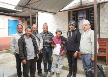 साहारा विहिन मखमल नेपालीले ५७ वर्षपछि पाए नागरिकता