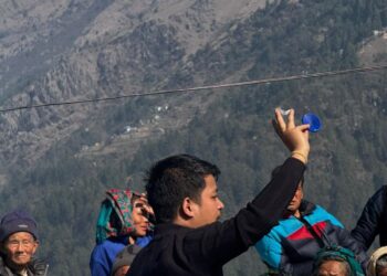 सोलुखुम्बुमा दुई दिने आँखा शिविर सम्पन्न, ८७ जनाको शल्यक्रिया