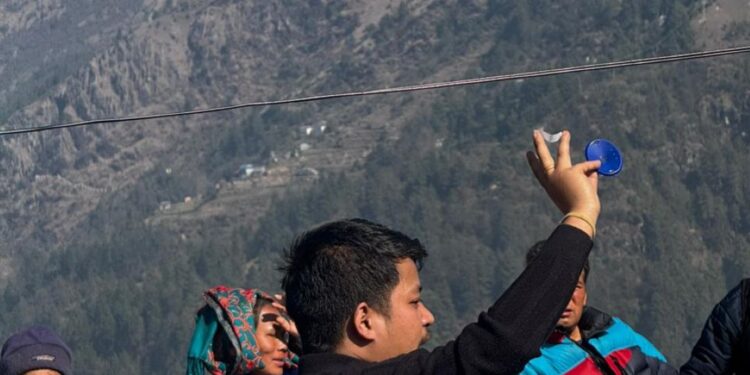 सोलुखुम्बुमा दुई दिने आँखा शिविर सम्पन्न, ८७ जनाको शल्यक्रिया