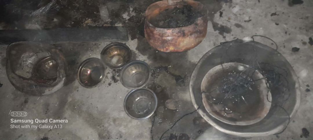 महाकुलुङमा आगलागी, एक लाख बराबरको क्षति