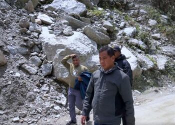 रास्वपा सोलुखुम्बु र सडक डिभिजन हर्कपुरको सक्रियताः साल्मे–सिस्नेरी सडकको स्थलगत निरीक्षण