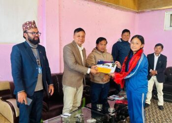  माप्य दुधकोशीमा उत्कृष्ट विद्यालय र विद्यार्थी सम्मानित, शिक्षामा गुणस्तर ल्याउन पालिका सकृय