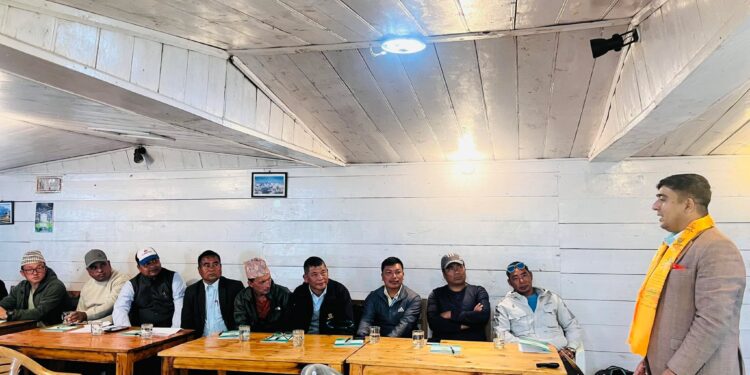 फाप्लुमा शैक्षिक गुणस्तर सुधारका लागि प्रधानाध्यापक र विद्यालय व्यवस्थापन समितिका पदाधिकारीलाई तालिम