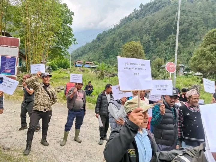 लिखु जलविद्युत आयोजनाबाट प्रभावित स्थानीयको आन्दोलन अस्थायी रूपमा स्थगित