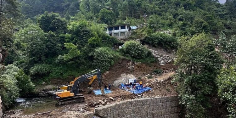 लुक्ला मोटर बाटोको शिलान्यास, पर्यटन र स्थानीय जनजीवनमा नयाँ आशा