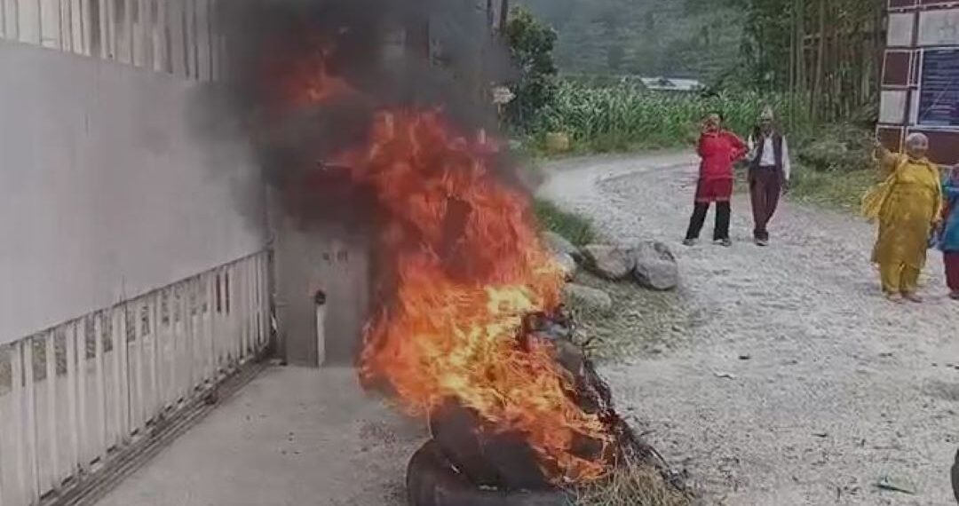 लिखु जलविद्युत् आयोजनाविरुद्ध आठौँ दिनसम्म आन्दोलन, स्थानीय आक्रोश चुलिँदै