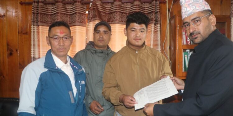 साल्मेबासीको गुनासो : हाइड्रोसँग भएका सम्झौता कार्यान्वयन र बस्तीको सुरक्षा सुनिश्चित गर्न माग