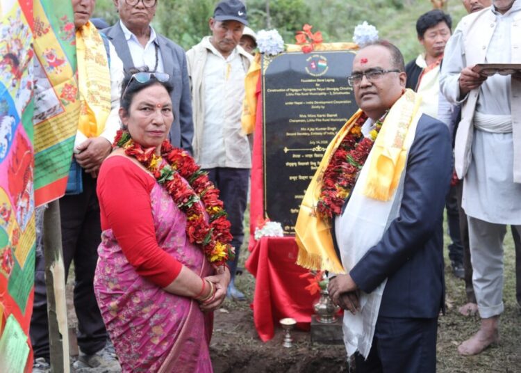 ३ कराेड बढीकाे लगानीमा लिखुपिकेमा बन्दै गुम्बा, अध्यक्ष बस्नेत र सचिव सिंहले गरे उद्घाटन