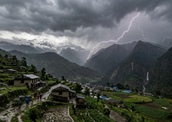 आजको मौसम : अधिकांश स्थानमा वर्षा र चट्याङको जोखिम