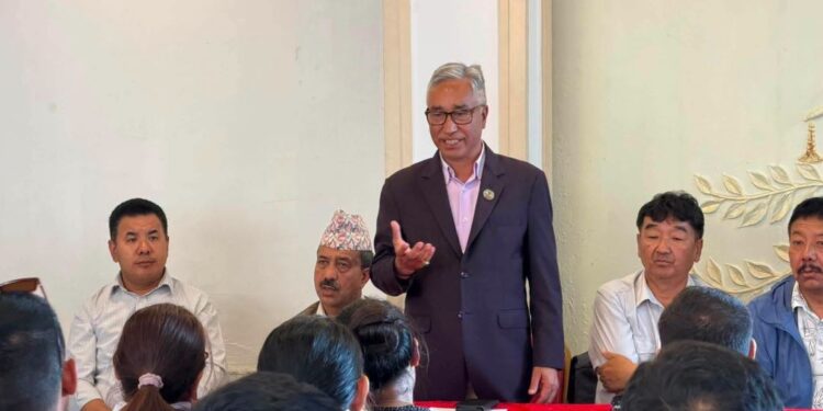 सम्पर्कविहीन सोलुखुम्बुका नागरिकको खोजी तथा उद्धारका लागि सर्वपक्षीय समिति गठन