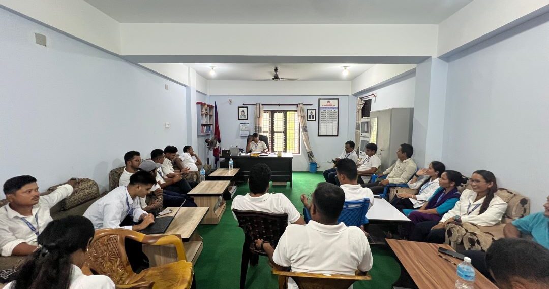 ताप्लीका जनप्रतिनिधि, कर्मचारी र शिक्षकले बाढीपीडितलाई १९ लाख ४० हजार सहयोग जुटाउने