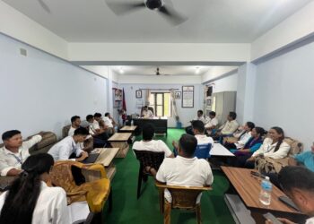ताप्लीका जनप्रतिनिधि, कर्मचारी र शिक्षकले बाढीपीडितलाई १९ लाख ४० हजार सहयोग जुटाउने