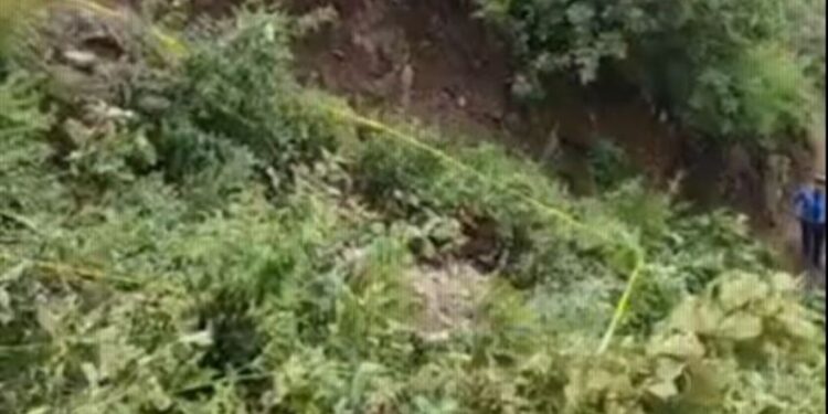 ओखलढुङ्गामा ट्र्याक्टर दुर्घटना हुँदा दुई जनाको मृत्यु