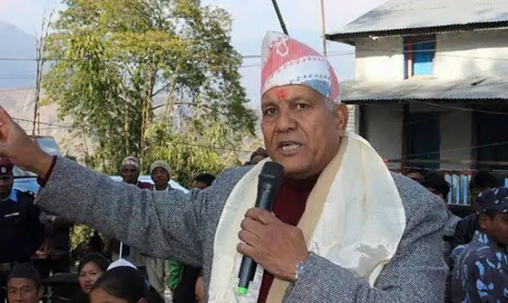 दुई पक्षकै अधिवेशनमा नेता केसीको फरक मत, एकता अधिवेशनको माग