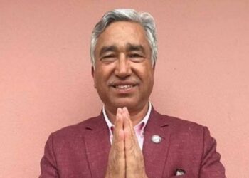 सोलुका सांसद कार्कीले एक महिनाको तलब दैवी प्रकोप उद्धार कोषमा दिने