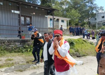 ‘म धर्मगुरु होइन, झाँक्री गुरु मात्र हुँ’ : प्रकाश भुजेल